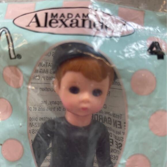 Madame Alexander McDonald's 2004 Mickey Mouse Boy Mouseketeer Figure B#18 - Picture 3 of 4